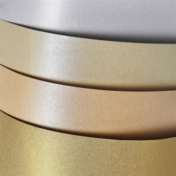 Galeria Papieru Karton ozdobny  A4 Iceland diamentowa biel 20 szt./op. 220g/m2