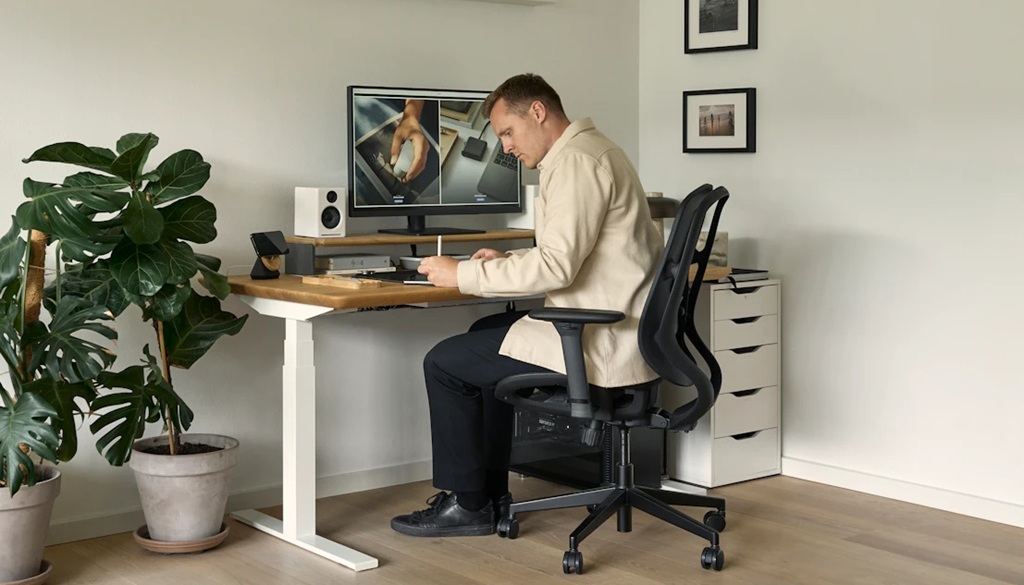 Ergonomia Pracy przy Biurku: Zasady Zdrowego Stanowiska